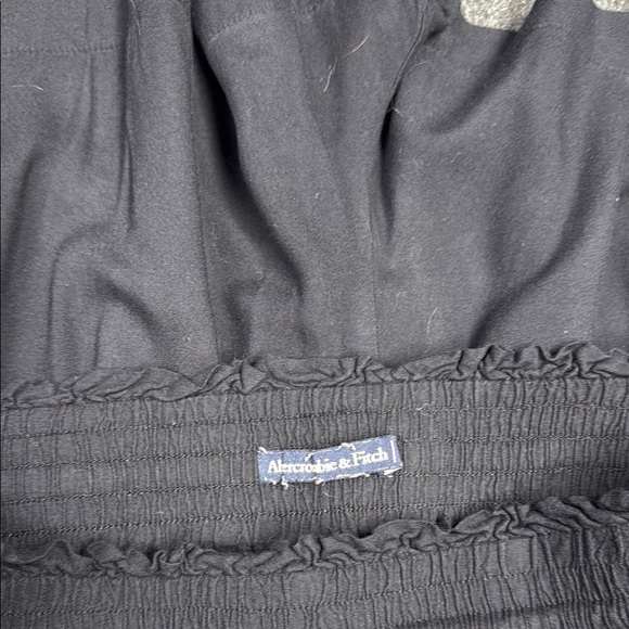 Abercrombie & Fitch Black Athletic Shorts with Elastic Waistband - Picture 2 of 4